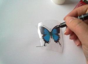 Изготовление бабочки из бутылки